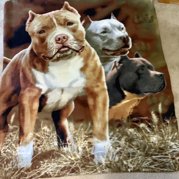 BullDog Theme Gardner Lap Coverlet 60" x 50" Brown Tones NWOT - Picture 2 of 8